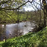 Free Hot Tub Use, Exclusive Idyllic Large Themed Cumbrian Mill Countryside 100s 5star Loved بيت للعطل