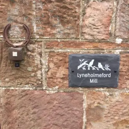 度假居 Free Hot Tub Use, Exclusive Idyllic Large Themed Cumbrian Mill Countryside 100s 5star Loved